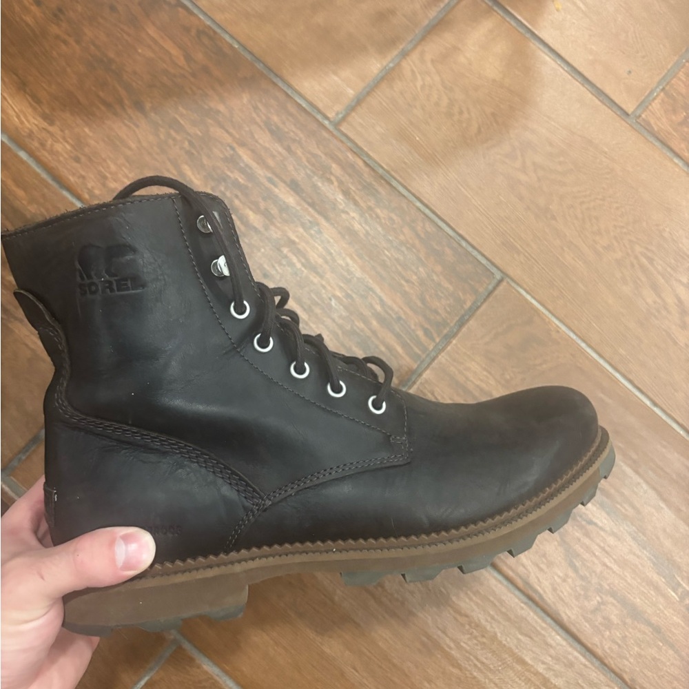 Sorel Men's Dark Brown Leather Boots